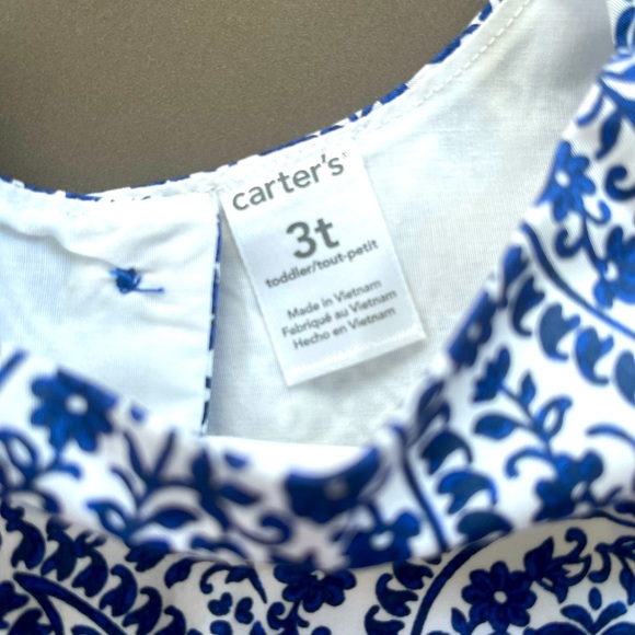 Carter’s 3T dress - Picture 3 of 3